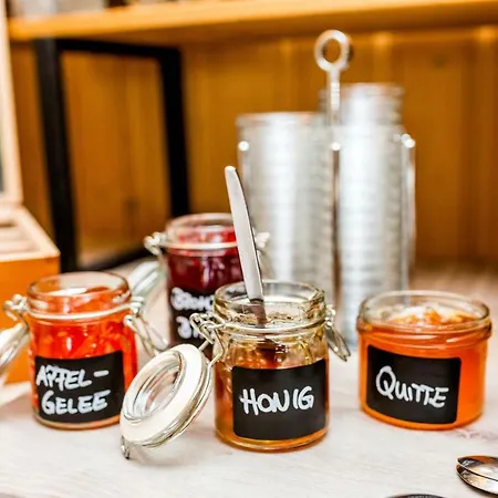 Zum Pflug イン ツェル・アム・ハルマースバッハ